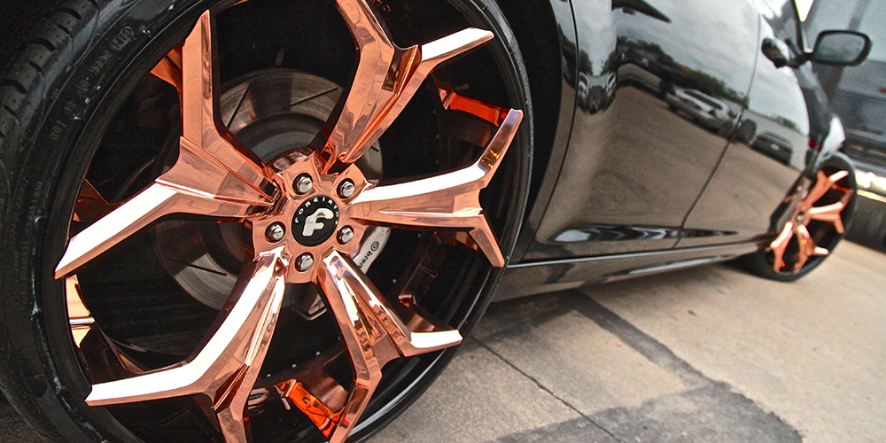Chrysler 300 on Forgiato F2.09 wheels
