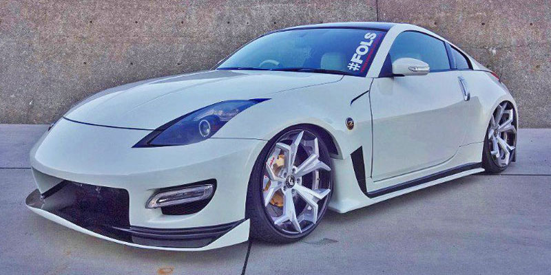Nissan 350Z on Forgiato F2.09 wheels