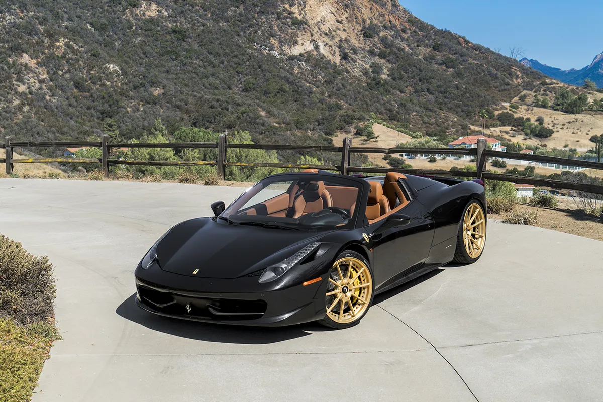 Ferrari 458 on Forgiato Italia-TEC-2 wheels