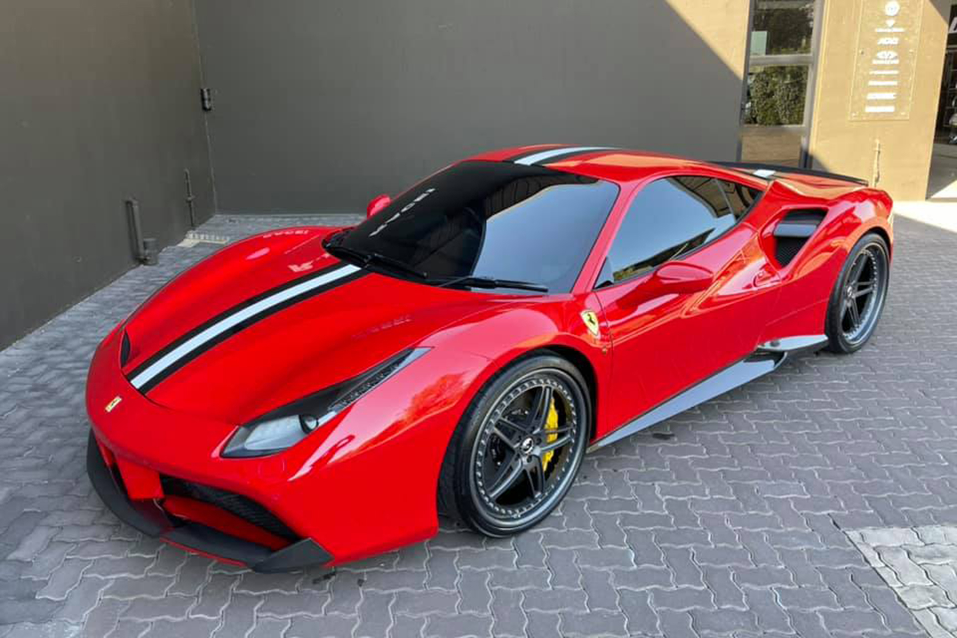 488 on F-Cinque
