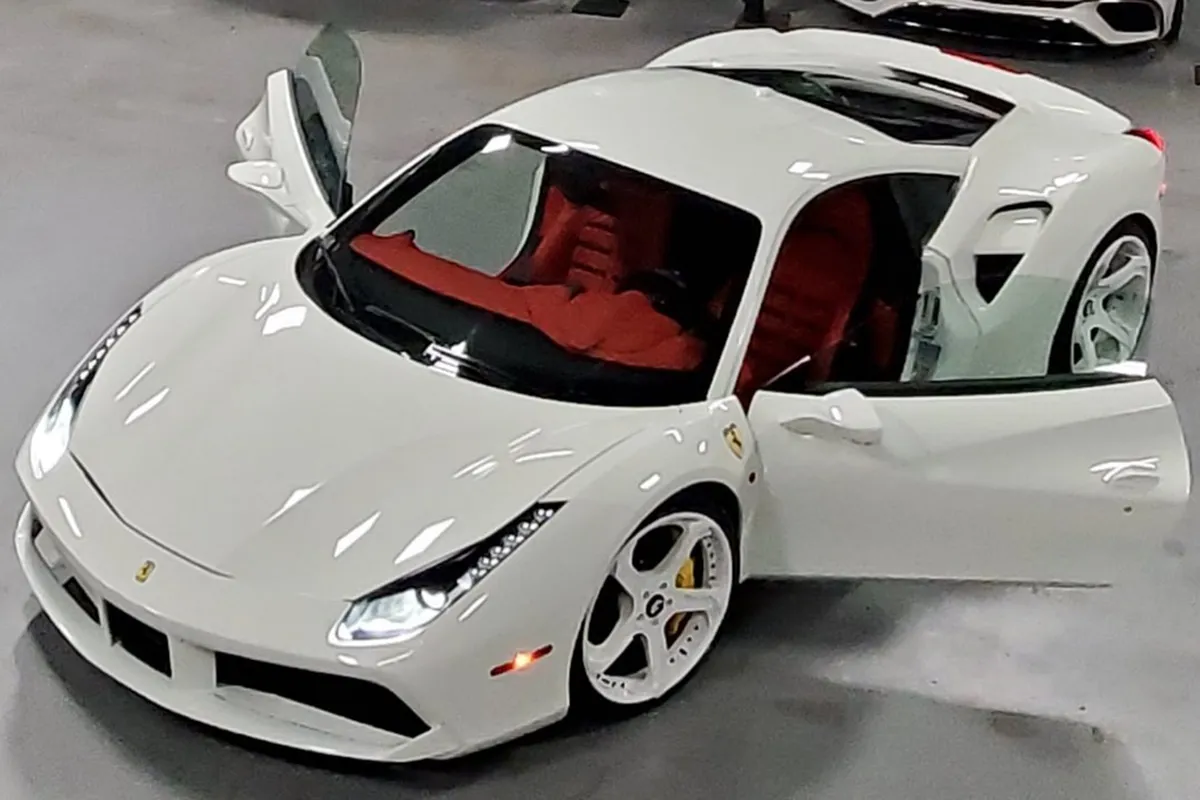 Ferrari 488 on Forgiato S219-ECL wheels
