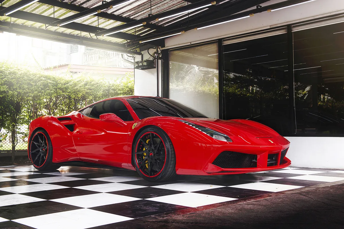 Ferrari 488 on Forgiato Turni-ECL wheels
