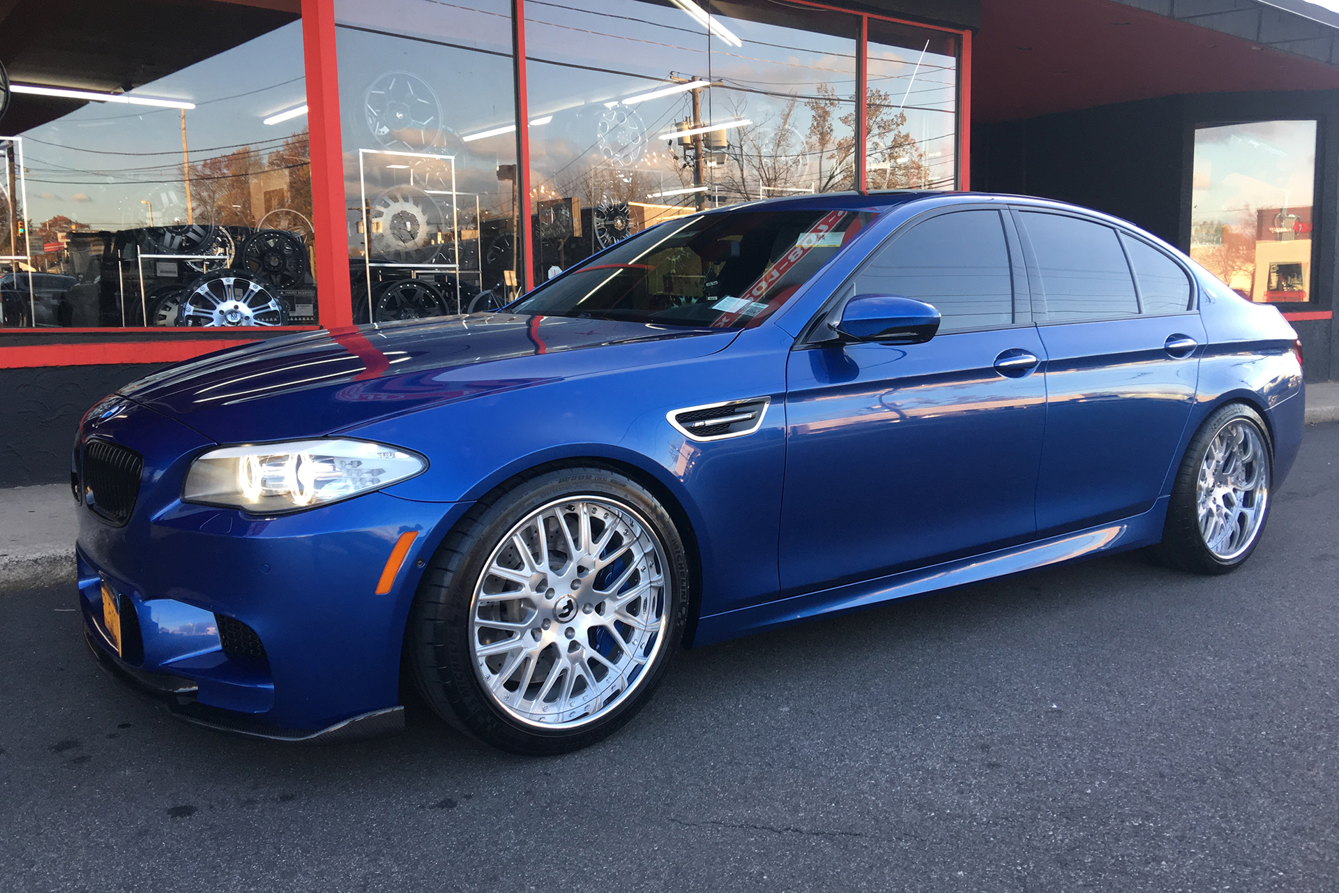 5 Series on Fratello