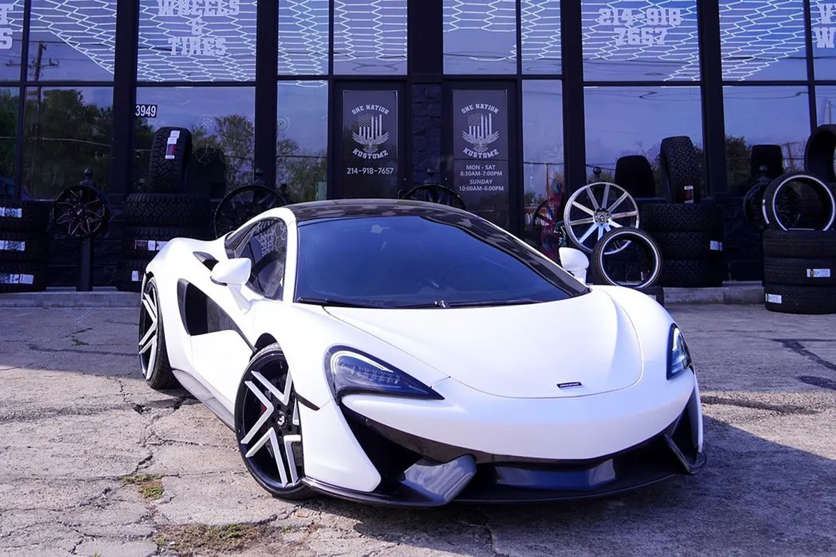 McLaren 570S on Forgiato Tec Mono 1 7 wheels