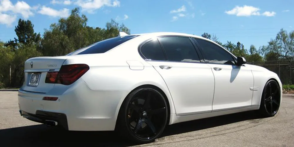 BMW 7 Series on Forgiato Aggio-ECL wheels