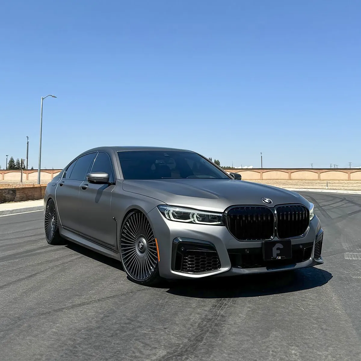 BMW 7Series on Forgiato Trimestre-M wheels