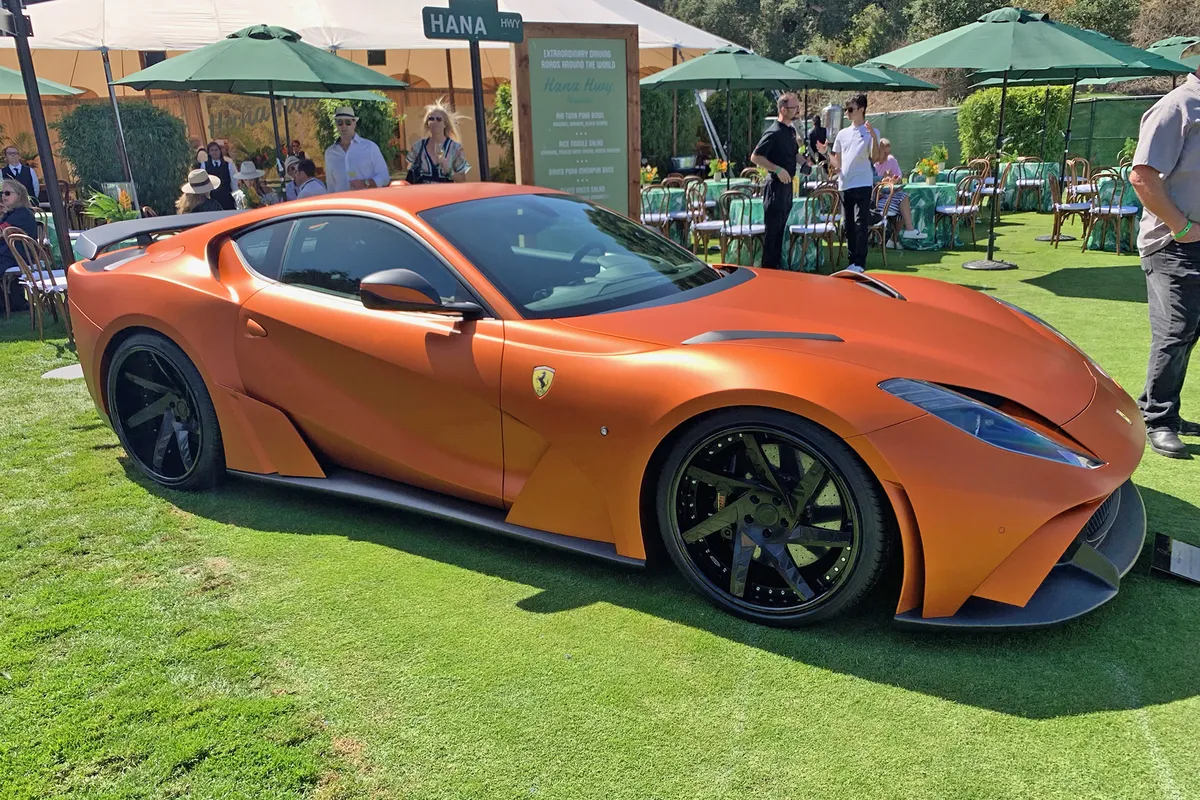 Ferrari 812 on Forgiato N wheels