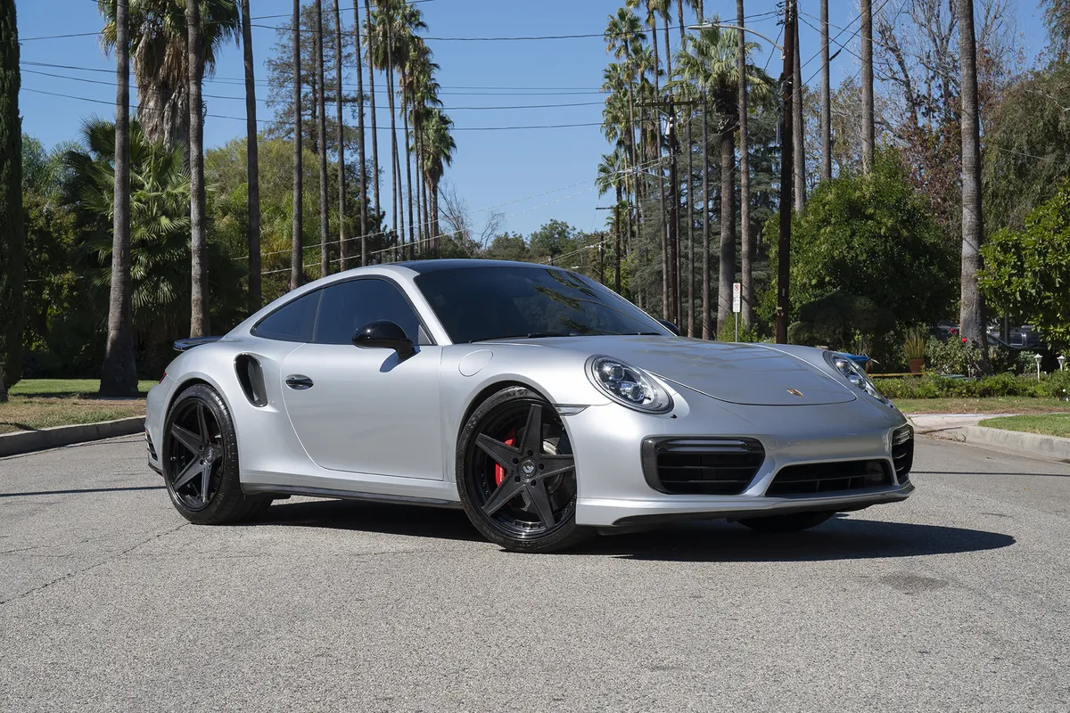Porsche 911 on Forgiato Tec 2.6 wheels
