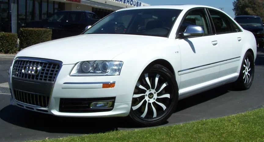 Audi A8 on Forgiato Inferno wheels