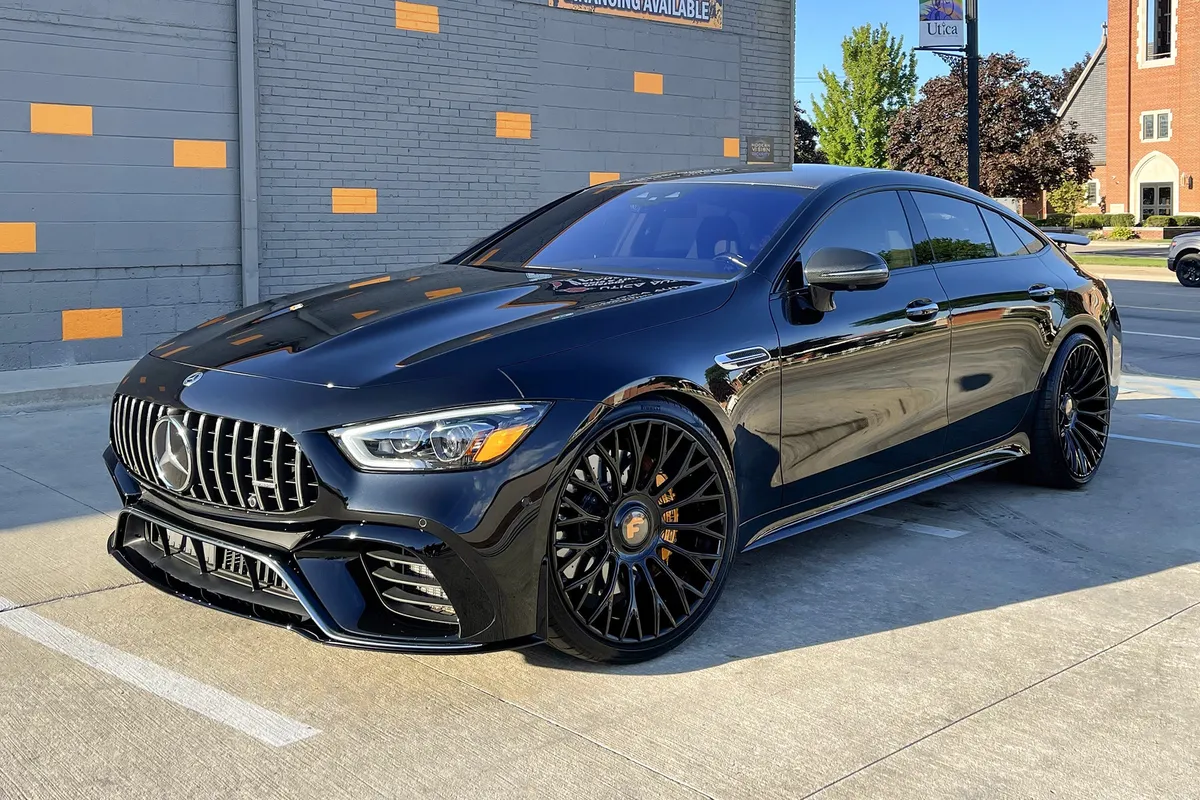 Mercedes-Benz AMG on Forgiato NB6-ECL wheels