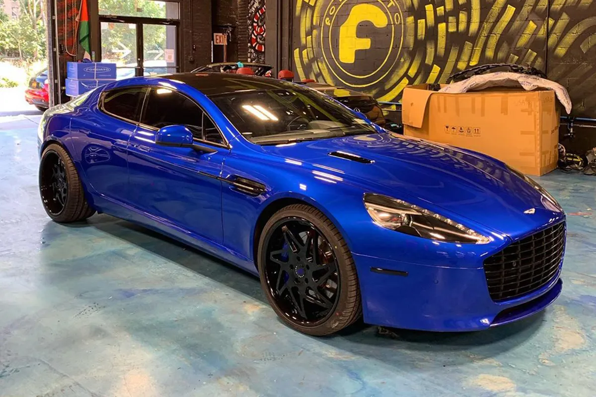 Aston Martin Aston Martin DB9 on Forgiato Finestro wheels