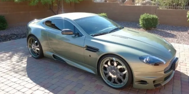 Aston Martin Aston Martin Vantage on Forgiato Tello wheels