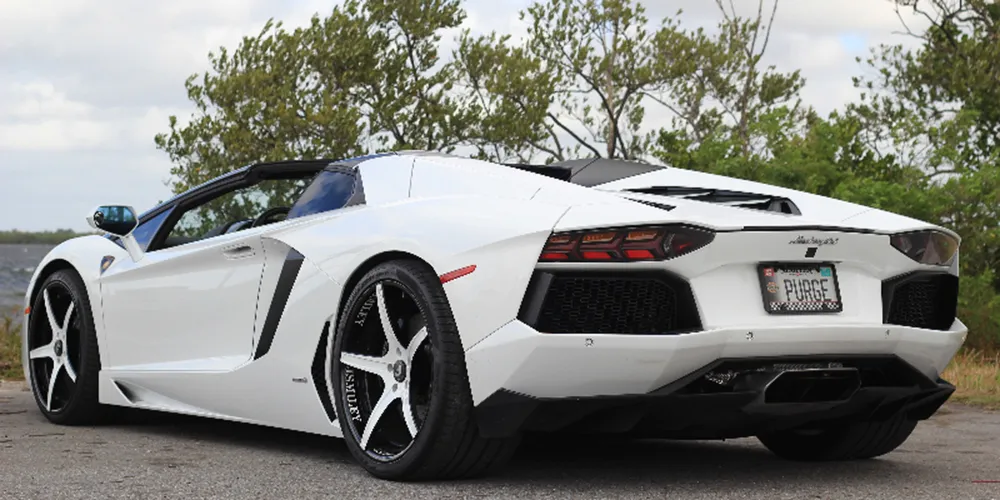 Lamborghini Aventador on Forgiato Aggio-ECL wheels
