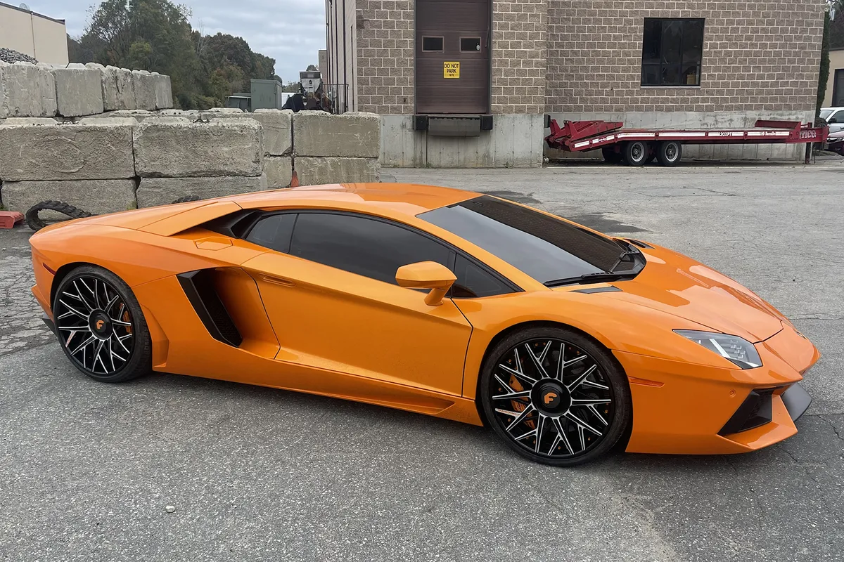 Lamborghini Aventador on Forgiato Blocco-ECL wheels