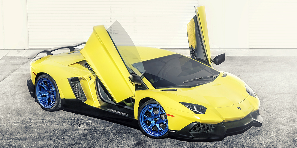 Aventador on F-Cinque