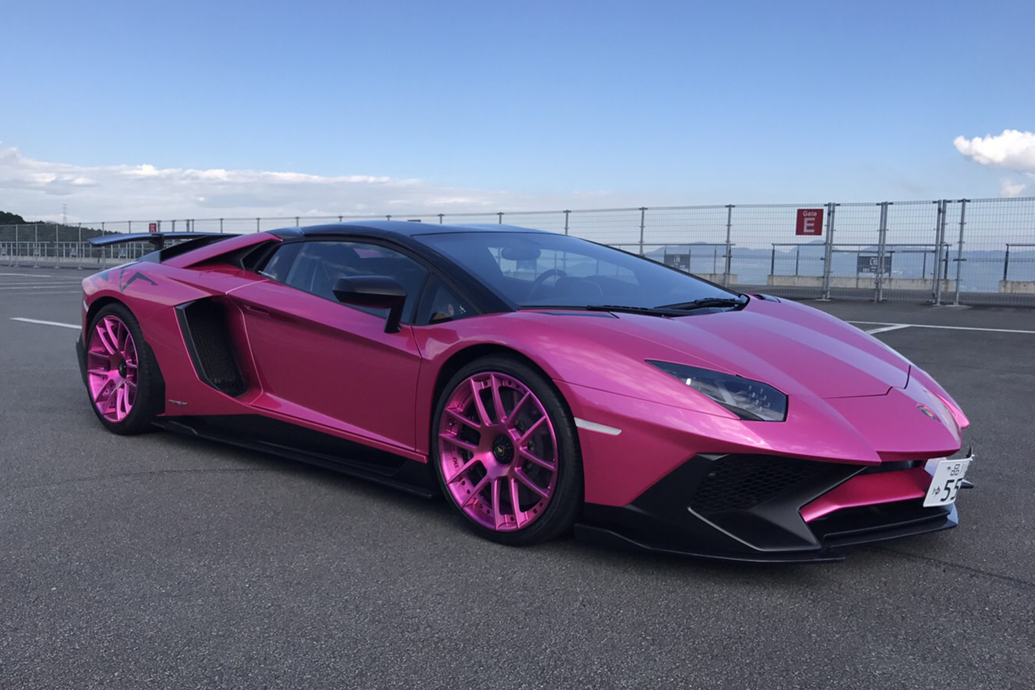 Aventador on S203-ECL