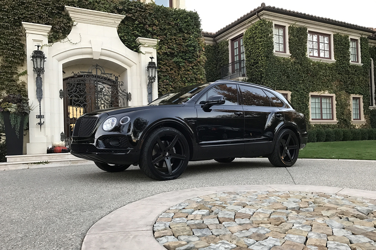 Bentayga on Aggio-M