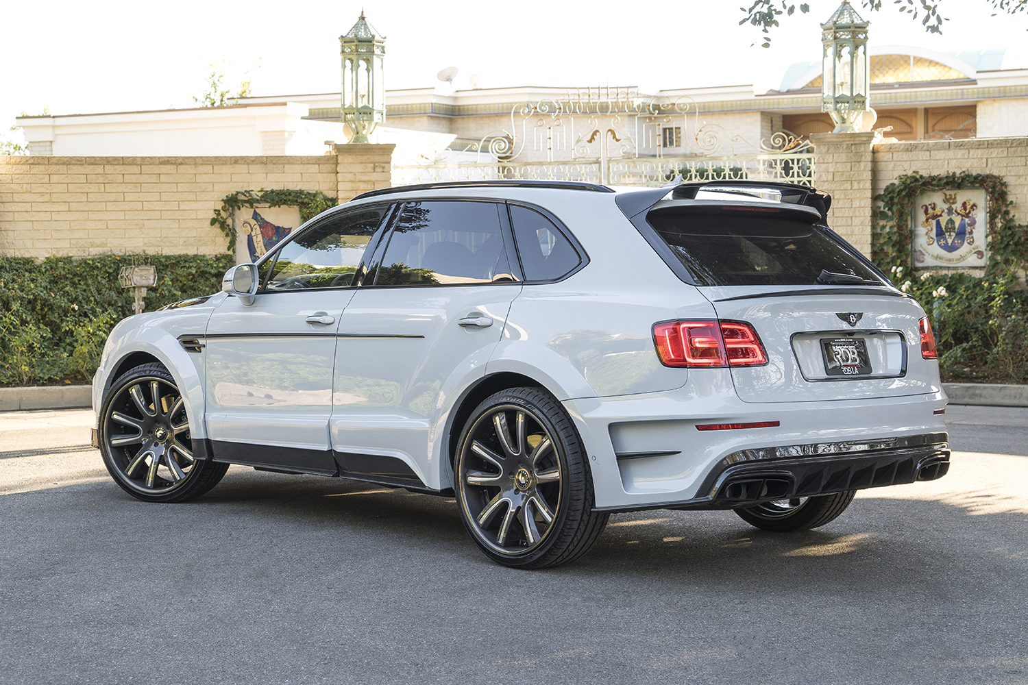 Bentayga on Auguri Ecl