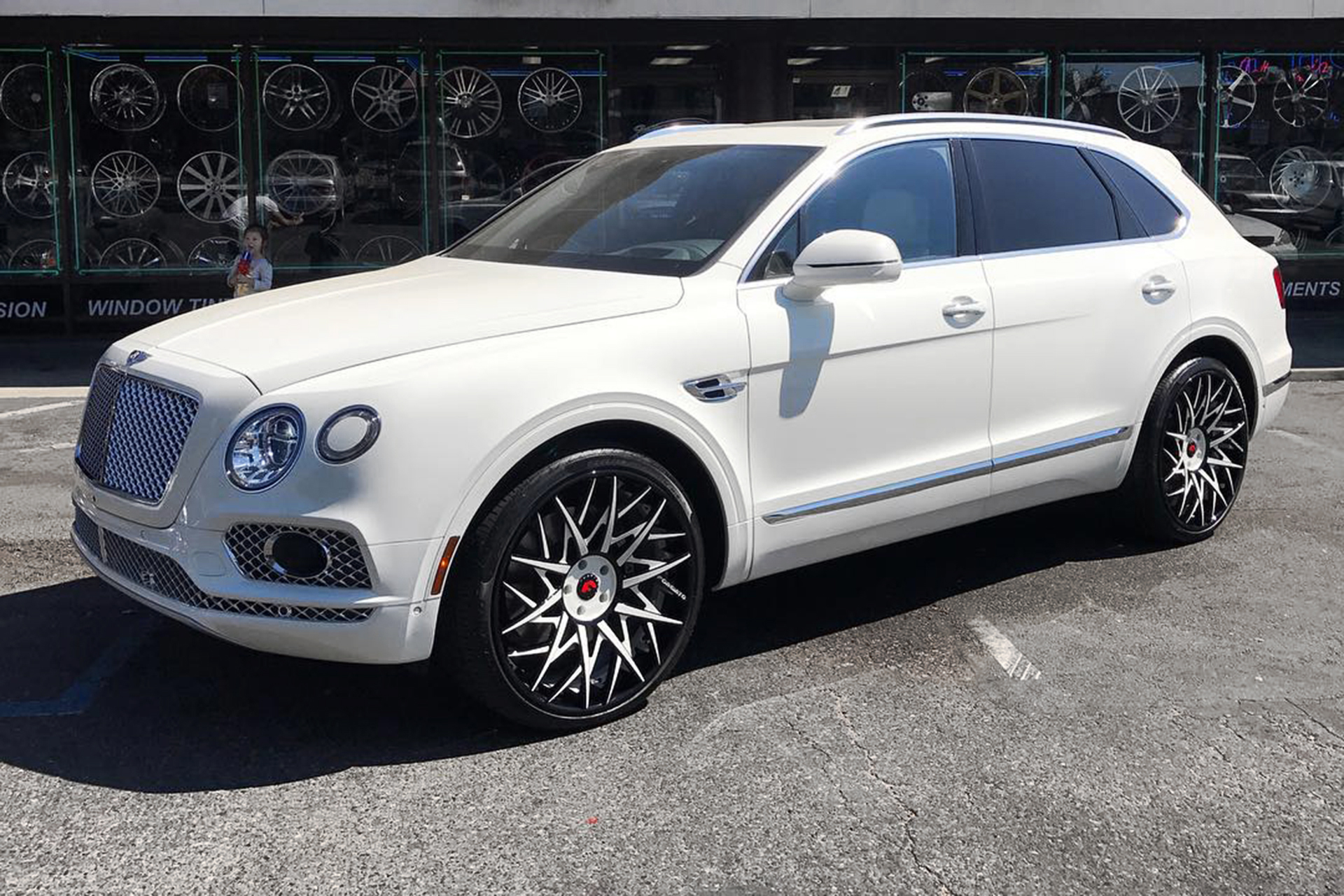Bentayga on Blocco-ECL