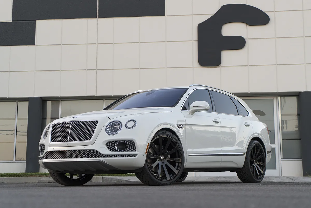 Bentley Bentayga on Forgiato Concavo-M wheels