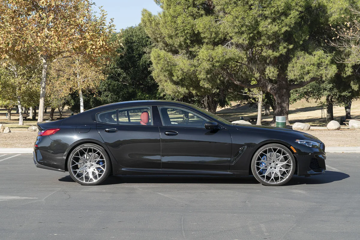 BMW BMW 8 Series on Forgiato Tec Mono 1.3 wheels