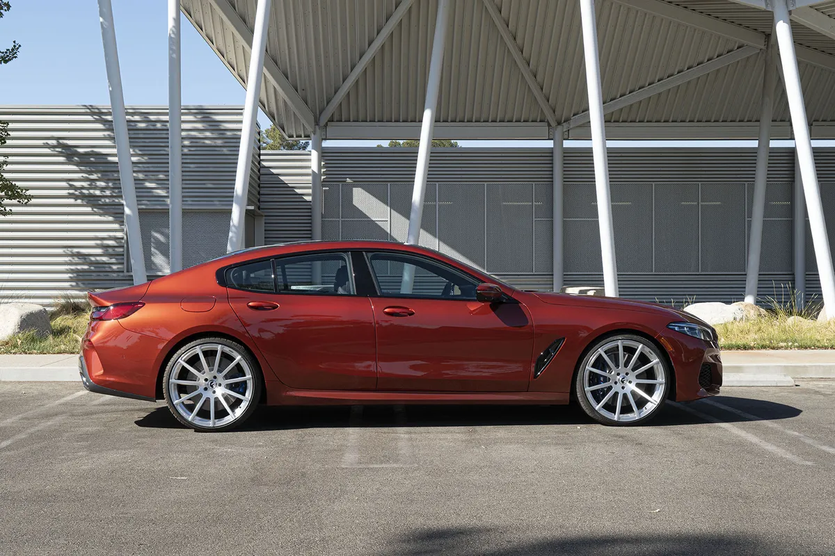 BMW BMW 8 Series on Forgiato Undice-M wheels