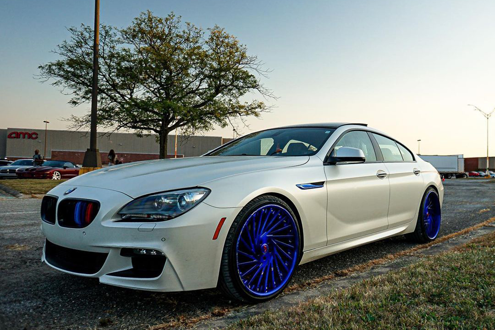 BMW 8 Series on Ventoso