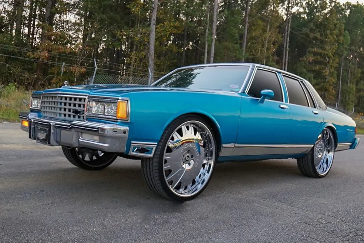 Chevrolet Box Chevy on Forgiato Enzo-L wheels