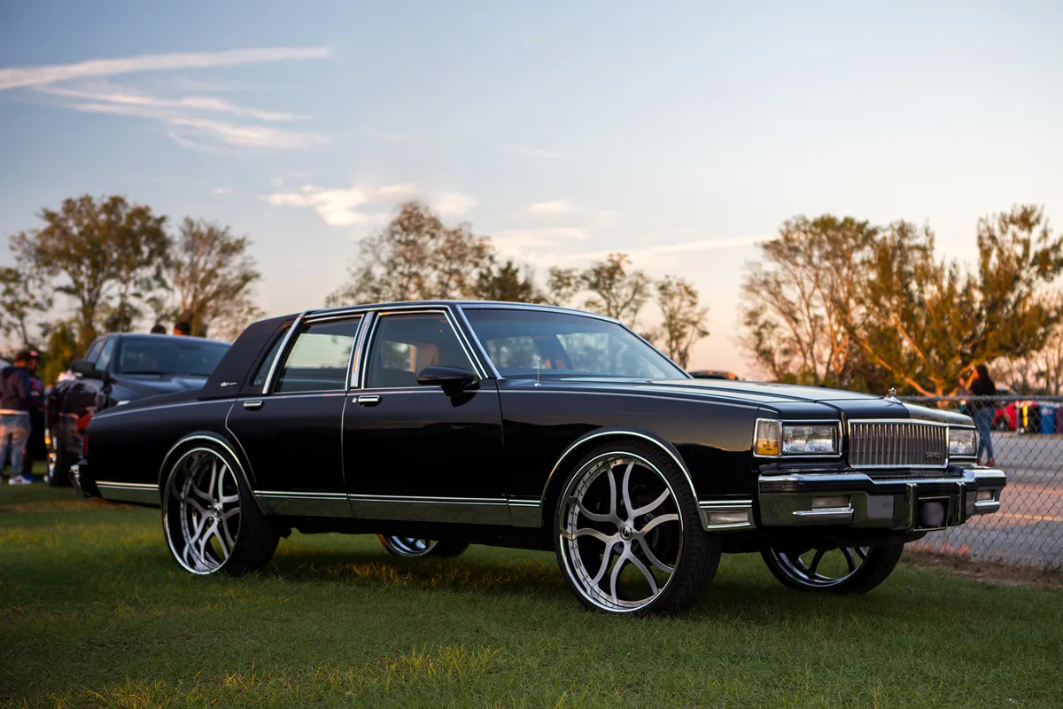Chevrolet Box Chevy on Forgiato S216-B wheels