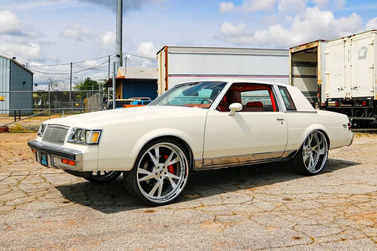 Chevrolet Box Chevy on Forgiato S221 wheels