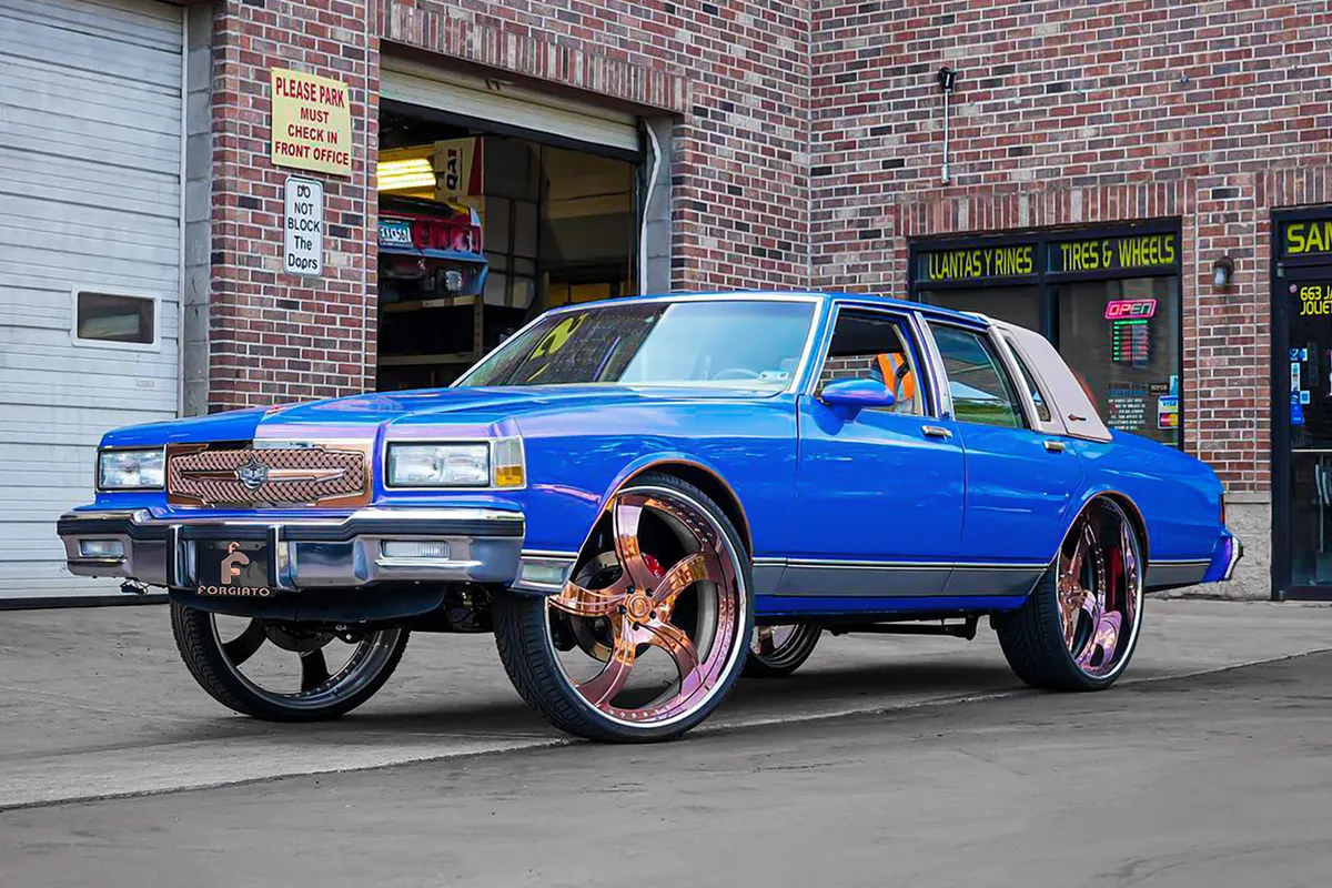 Chevrolet Box Chevy on Forgiato Tarrsi wheels