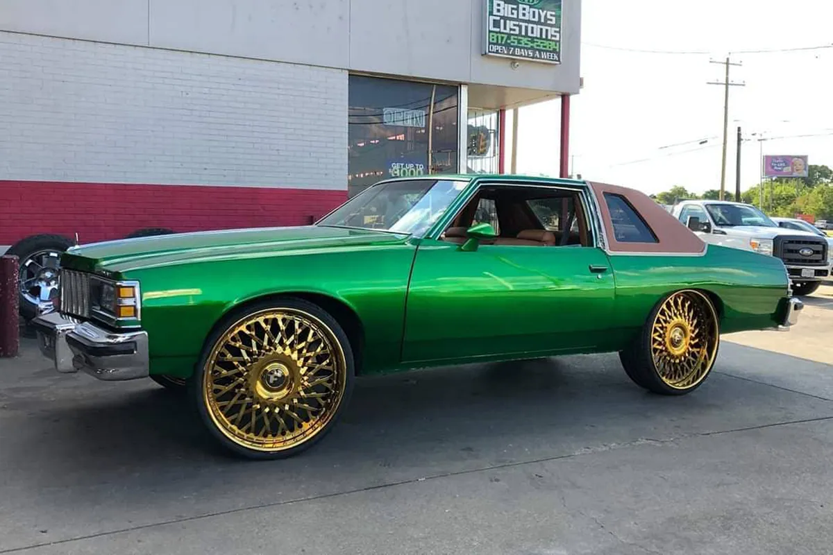 Chevrolet Box Chevy on Forgiato Tessutto wheels