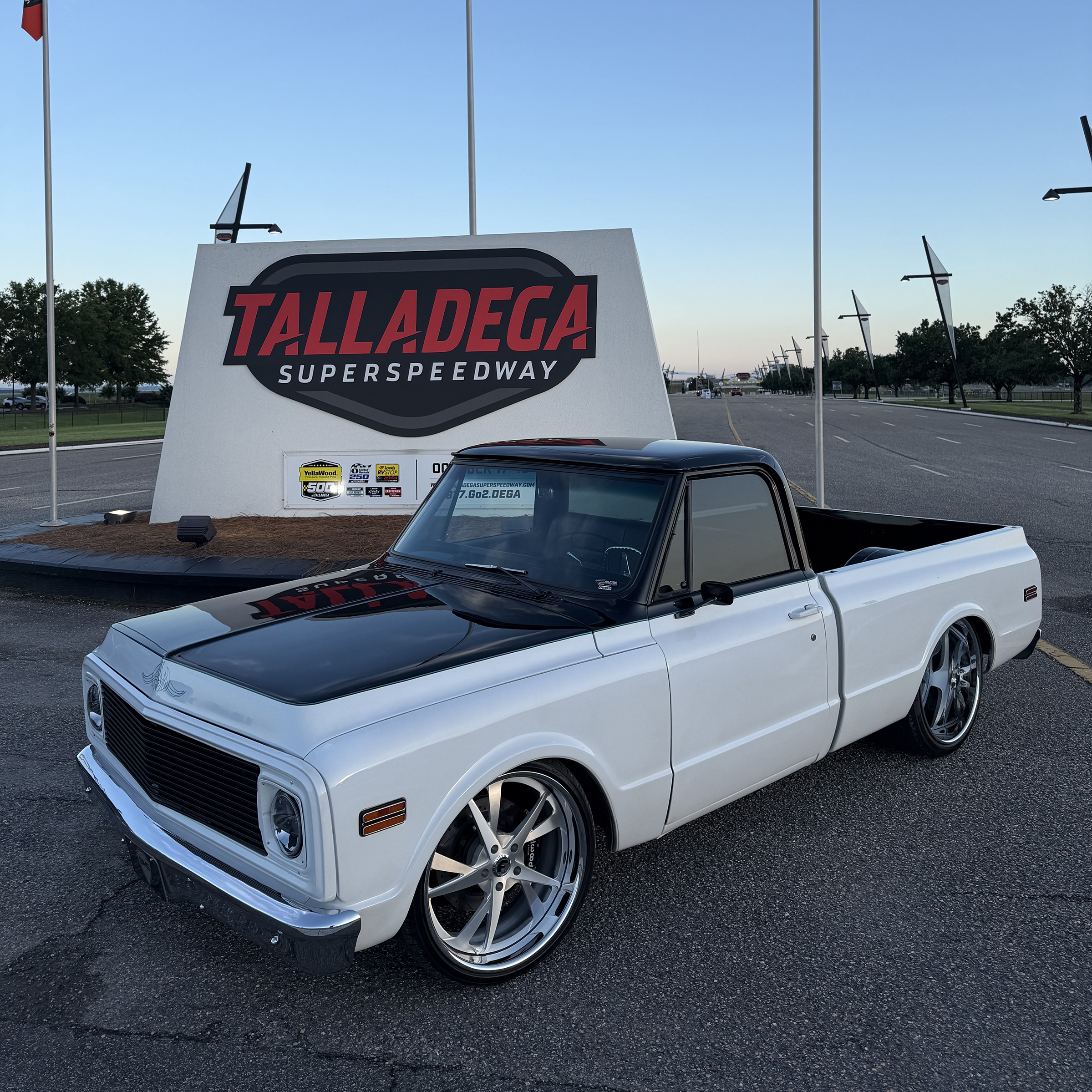 C 10 on S221
