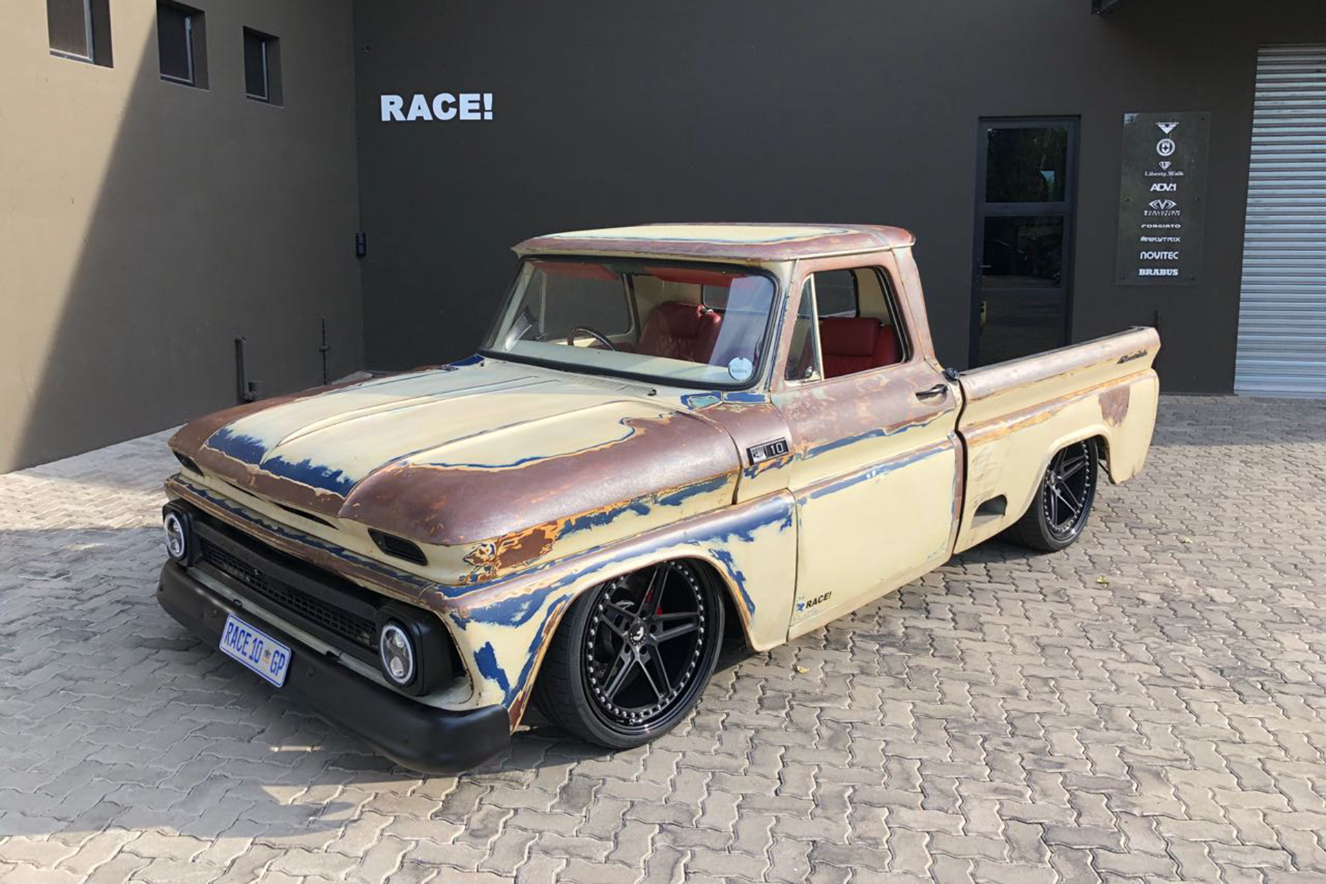 C10 on F-Cinque