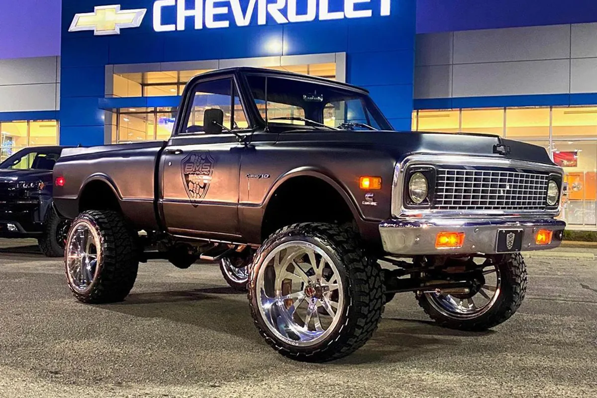Chevrolet C10 on Forgiato S221-T wheels