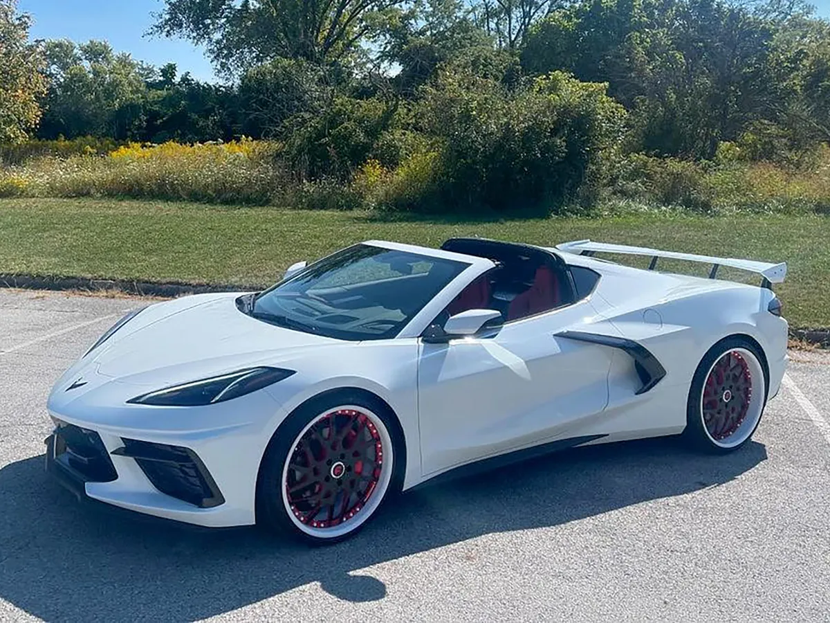 Chevrolet C8 on Forgiato Twisted Maglia wheels