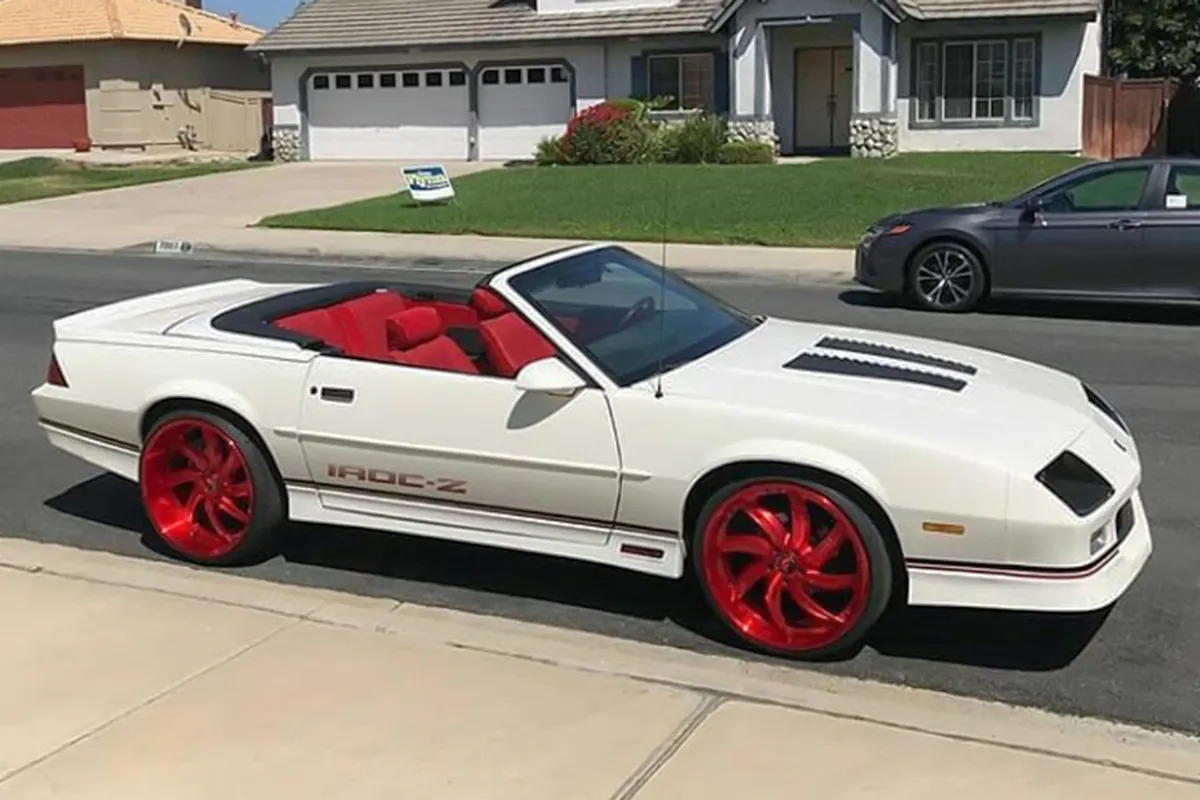 Chevrolet Camaro on Forgiato Azioni wheels