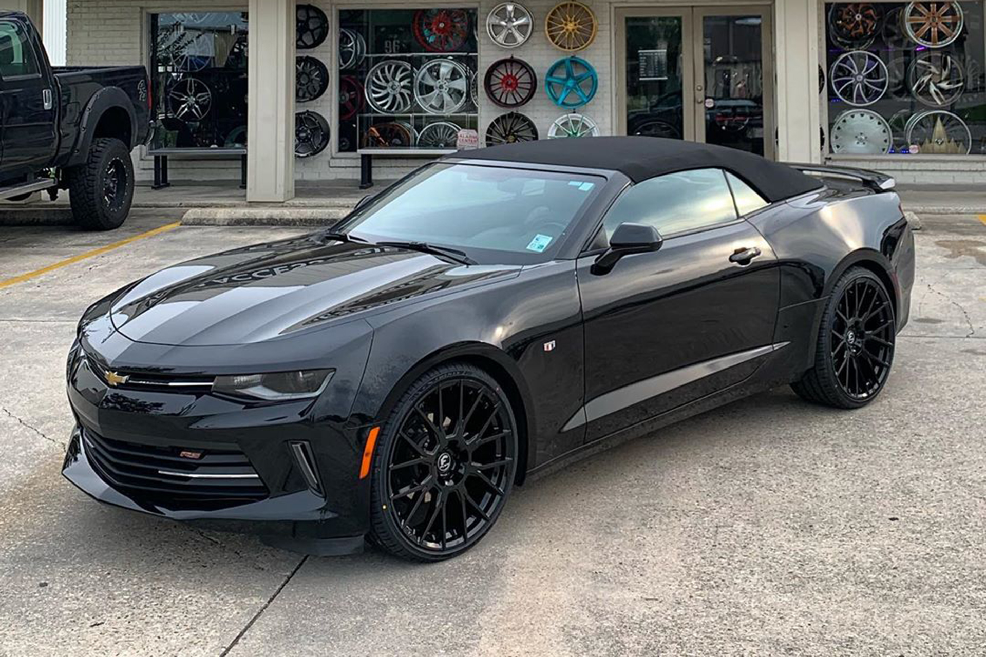 Camaro on Flow 001