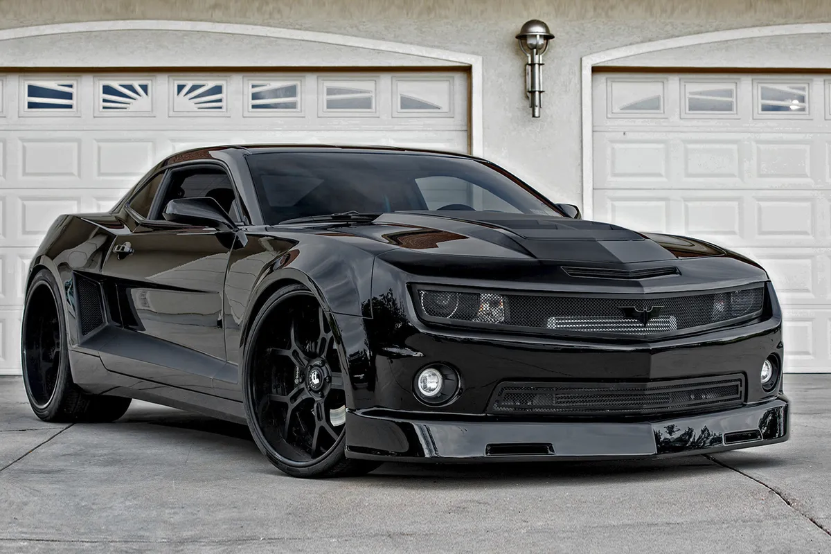 Chevrolet Camaro on Forgiato GTR wheels