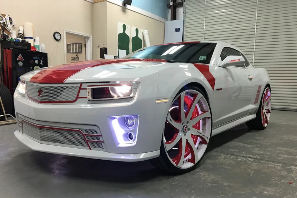 Chevrolet Camaro on Forgiato Quattresimo-ECL wheels