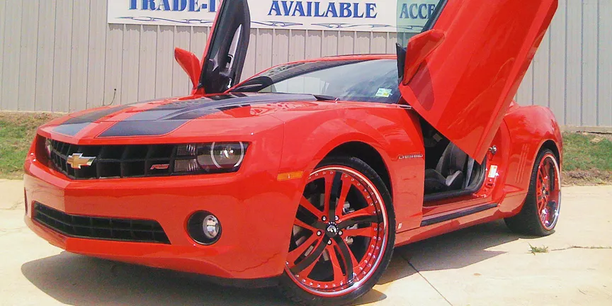 Chevrolet Camaro on Forgiato Rasoio wheels