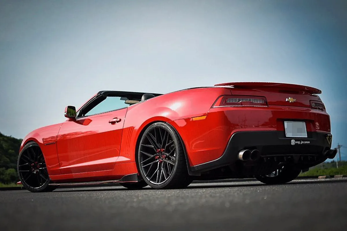 Chevrolet Camaro on Forgiato Tec S1 wheels