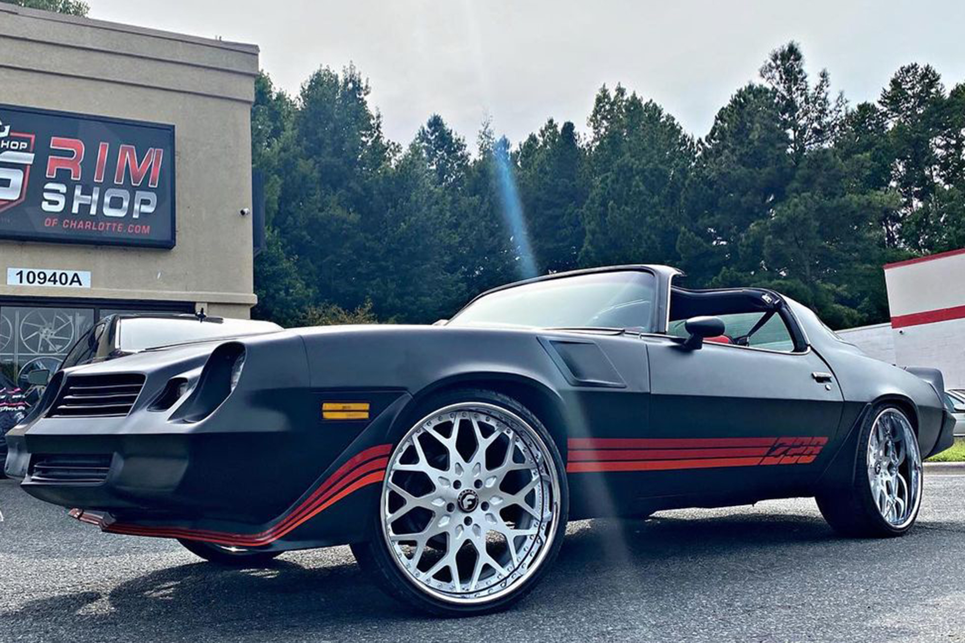 Camaro on Torino
