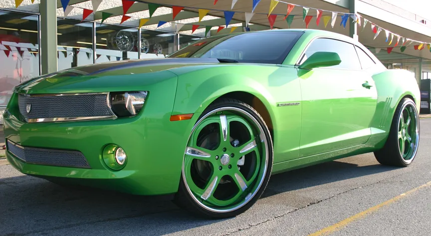 Chevrolet Camaro on Forgiato Trifolio wheels