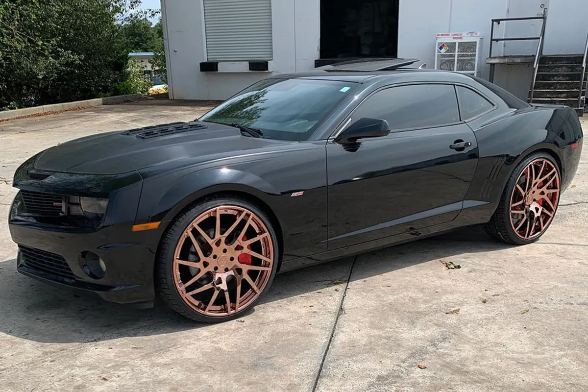 Chevrolet Camaro on Forgiato Twisted Maglia 2 Ecl wheels