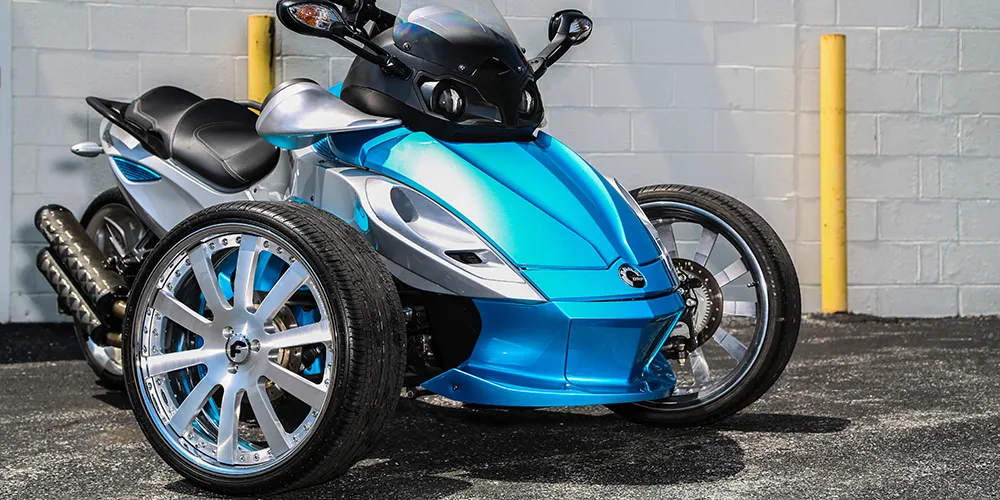 Can-Am Can Am on Forgiato Concavo wheels