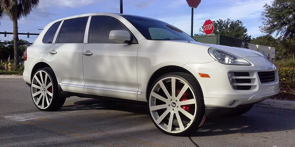 Porsche Cayenne on Forgiato Concavo-M wheels