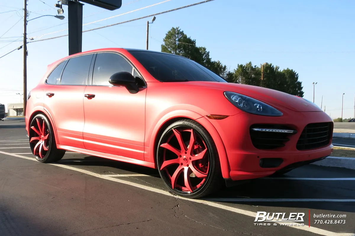Porsche Cayenne on Forgiato Fondare-ECL wheels