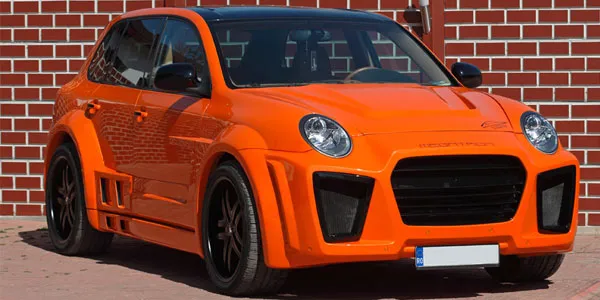 Porsche Cayenne on Forgiato Vizzo wheels