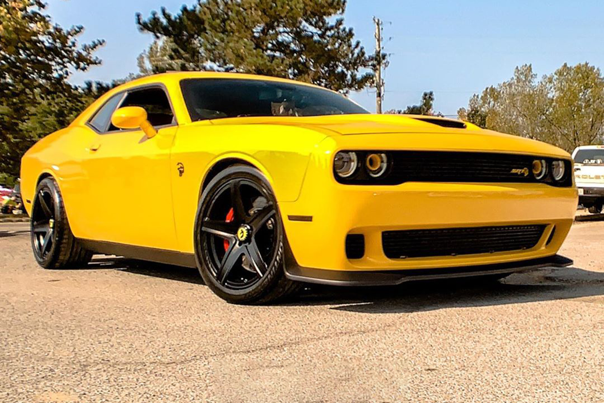 Challenger on Classico-M